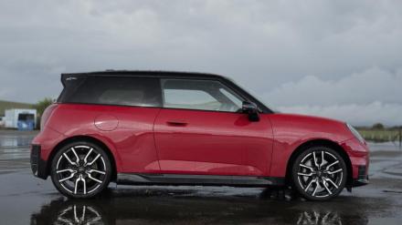 Mini COOPER 160kW SE Sport [Level 2] 54kWh 3dr Auto
