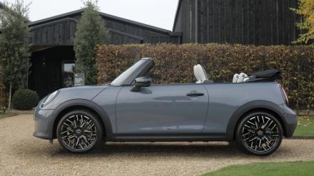 Mini COOPER 2.0 John Cooper Works [Level 3] 2dr Auto