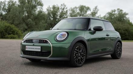 Mini COOPER 1.5 C Exclusive [Level 3] 3dr Auto